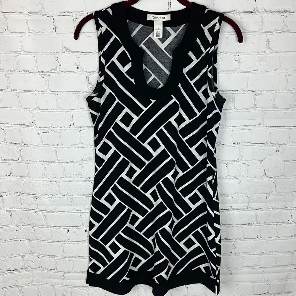 White House Black Market Black and White Sleeveless Dress Size Small